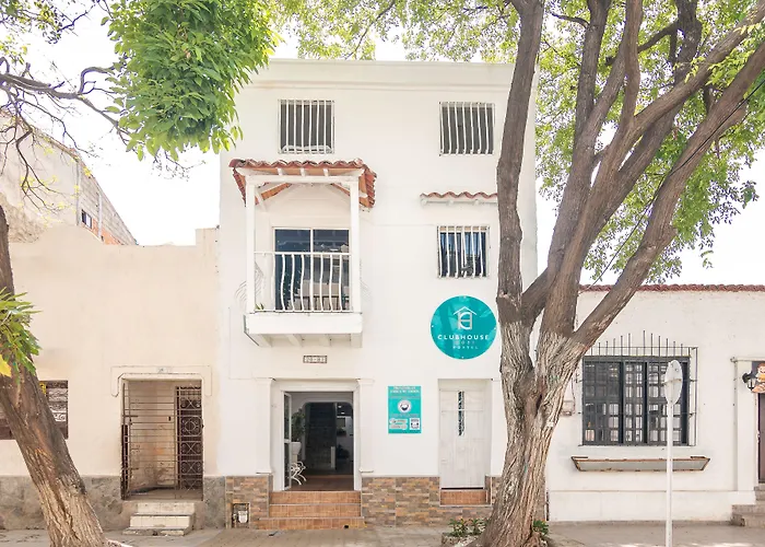 Hotel Club House Santa Marta 